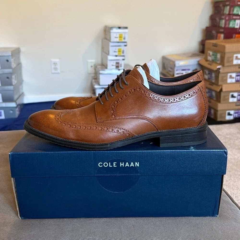 NIB Cole Haan Modern Essentials Wingtip Oxford